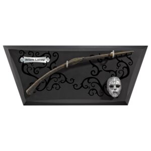 Harry Potter - Bellatrix Lestrangeâ€™s Wand and Display